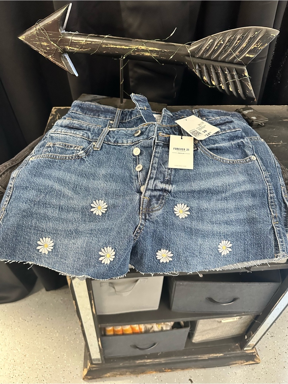 Forever 21 Blue Denim Daisy Embroidered Jean Shorts